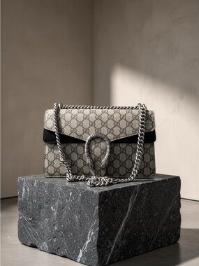 Gucci Beige and Black GG Supreme Shoulder Bag with Silver Hardware
